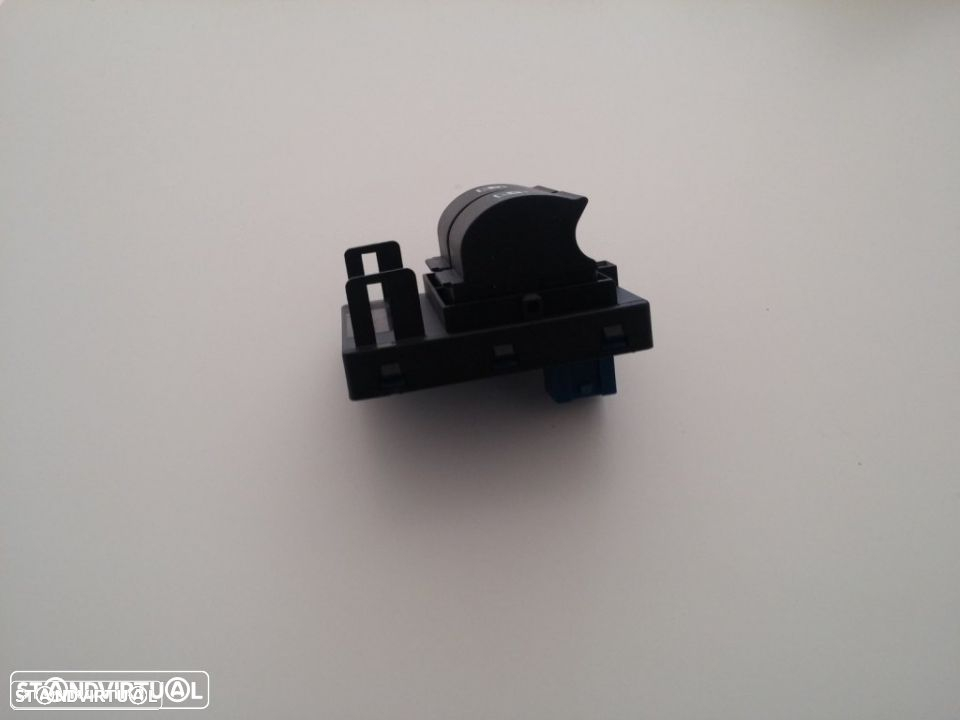 botoes / comando vidros fiat doblo III - Opel combo 2010-2014 (novos) - 3
