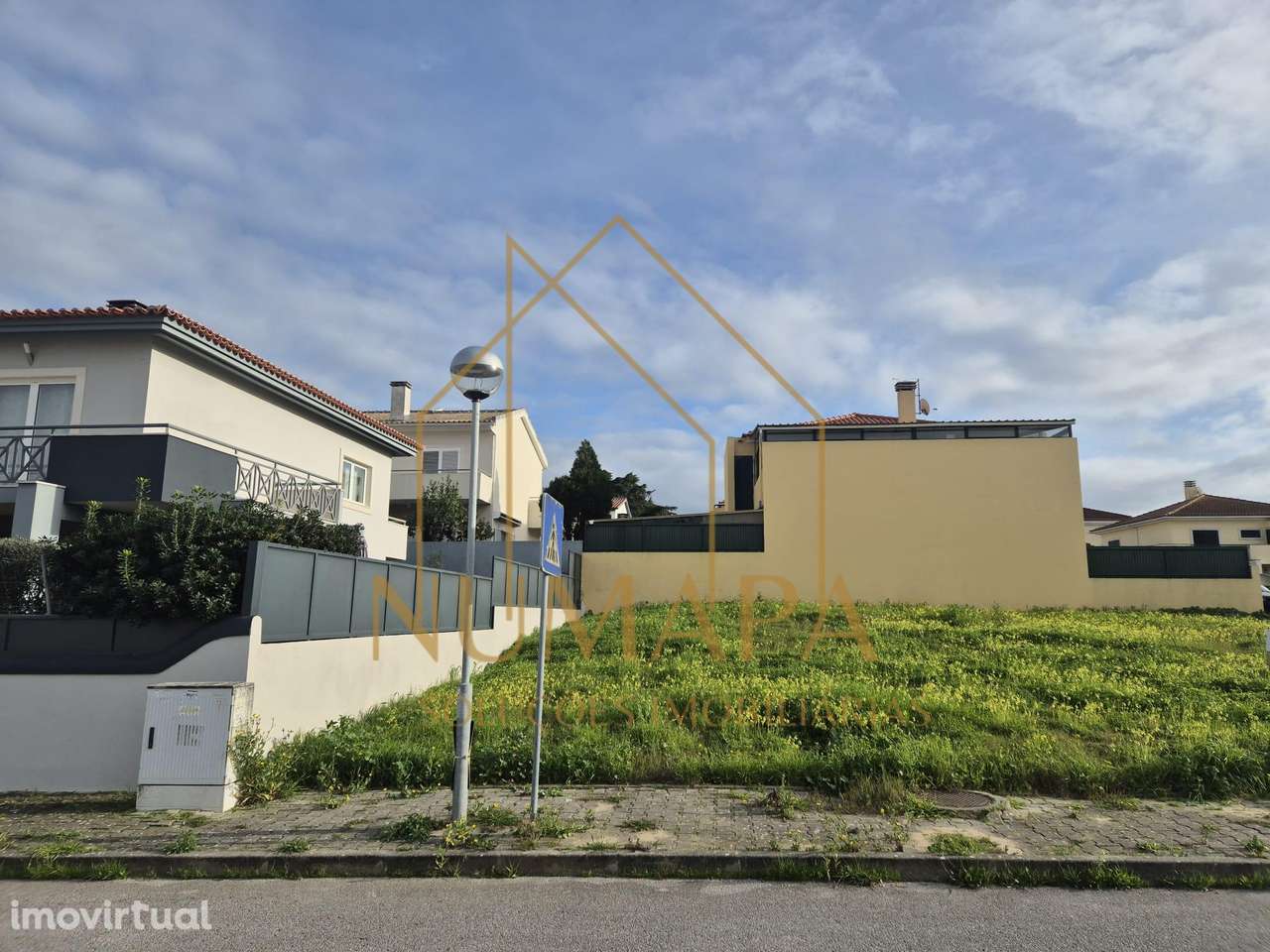 Moradia Isolada T4 com Piscina EM PROJECTO - Grande imagem: 5/12