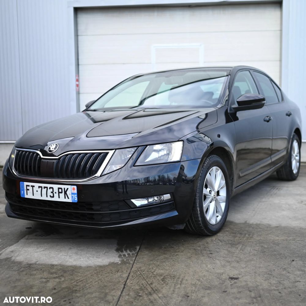 Skoda Octavia - 1