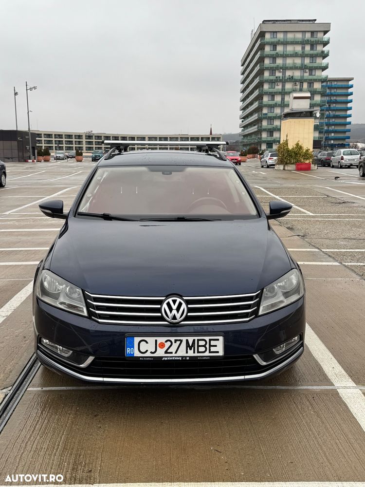 Volkswagen Passat 2.0 TDI BlueMotion Technology DSG Comfortline - 1
