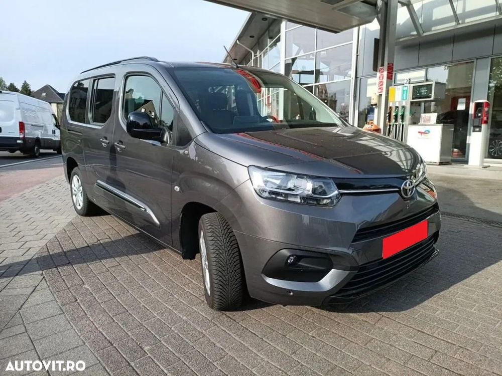 Toyota Proace City Verso 1.5 D-4D 130CP 8AT 6+1 L2H1 Family+ - 6