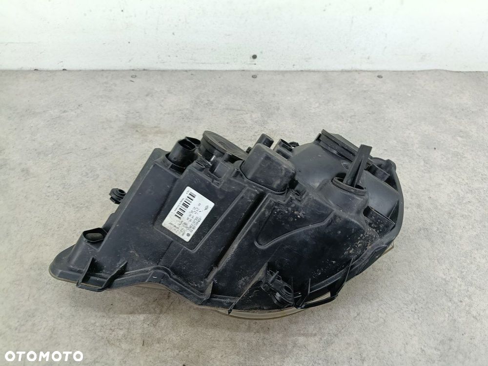 LAMPA PRZÓD PRAWA VW POLO IV FL 9N 6Q1941008AN 1EE24701902  HELLA - 11
