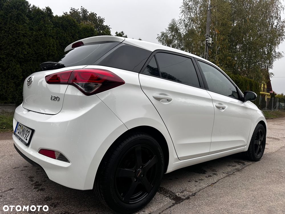 Hyundai i20 1.25 Comfort - 13