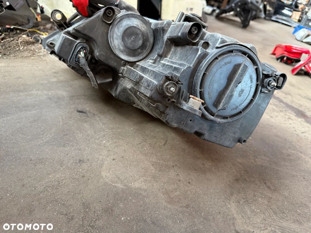VW JETTA 6 A6 5C6 LAMPA PRAWA PRZÓD PRZEDNIA KOMPLETNA EUROPA - 4