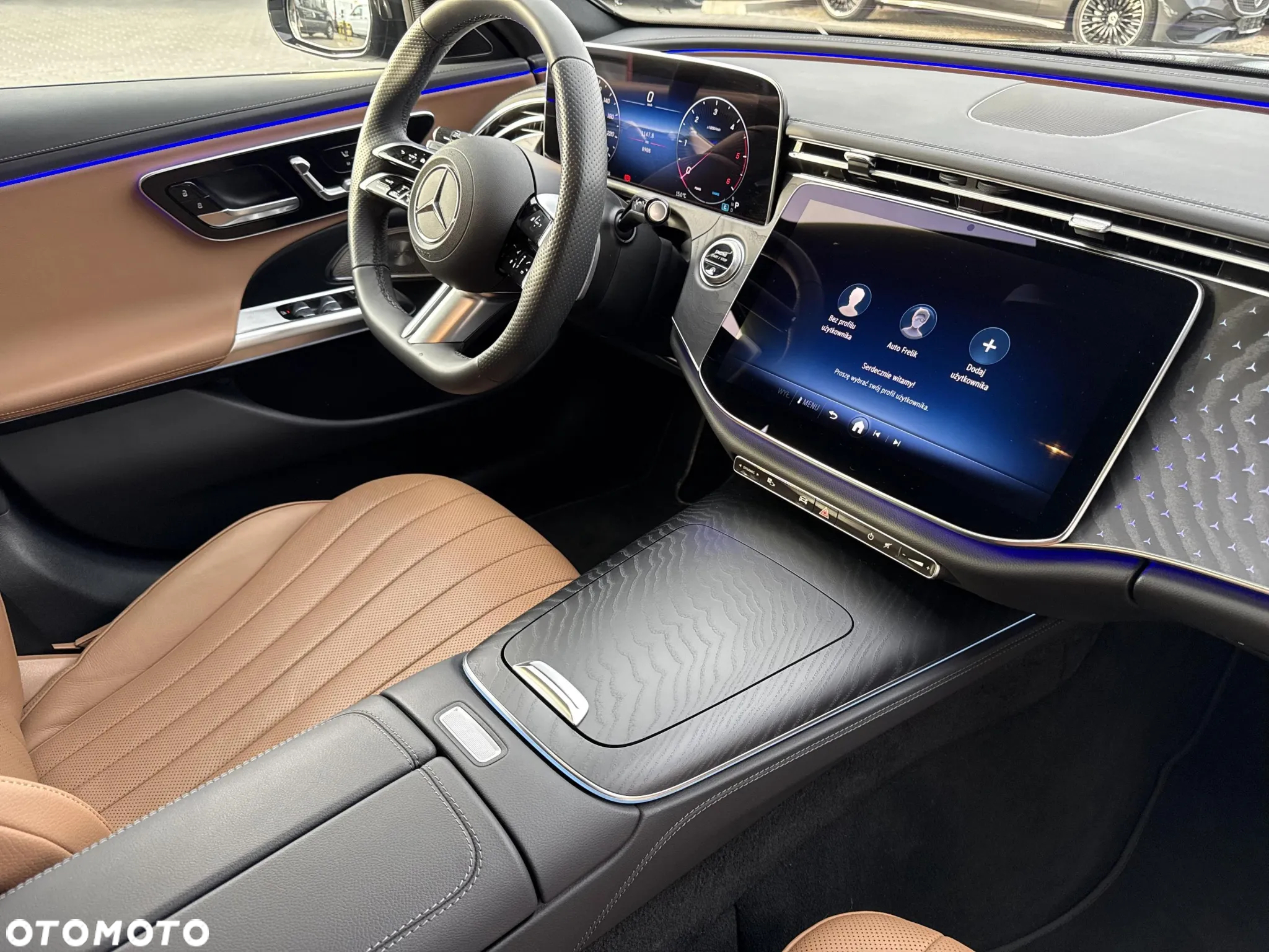 Mercedes-Benz Klasa E 220 d 4Matic 9G-TRONIC - 23