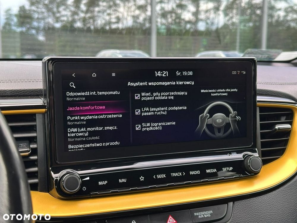 Kia XCeed 1.6 T-GDI L Business Line DCT - 35