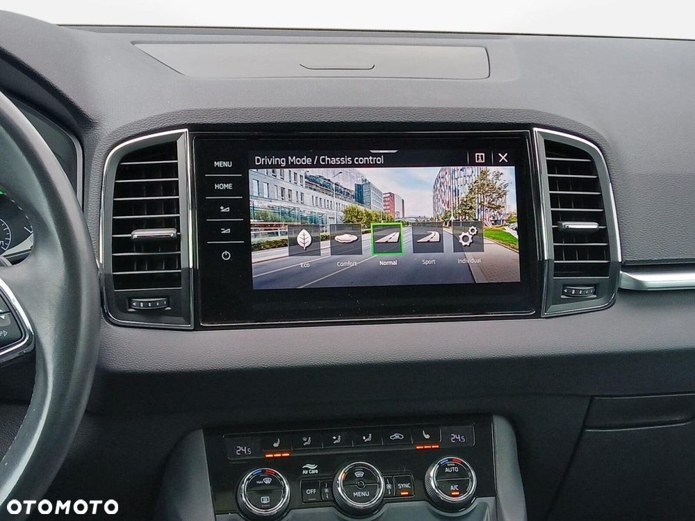 Skoda Karoq 1.5 TSI ACT Style DSG - 25
