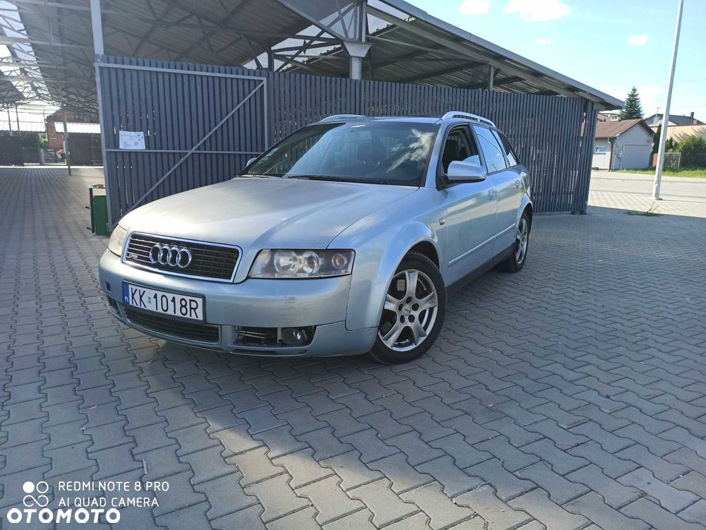 Audi A4 Avant - 1