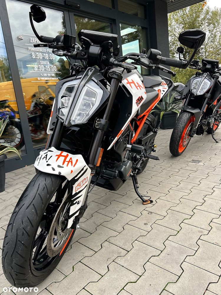 KTM Duke 125 - 24