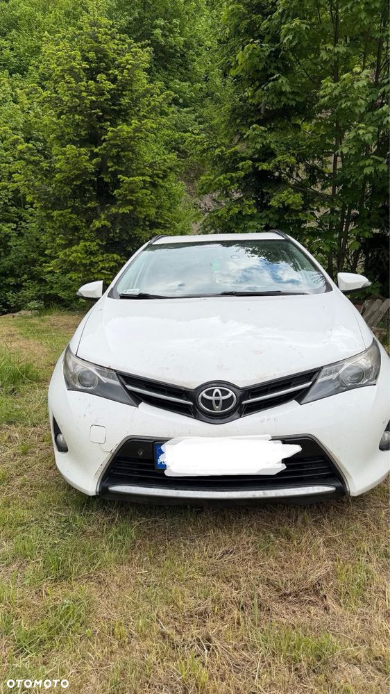 Toyota Auris - 2
