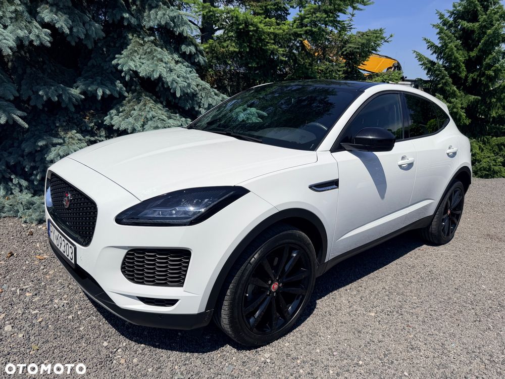 Jaguar E-Pace - 8
