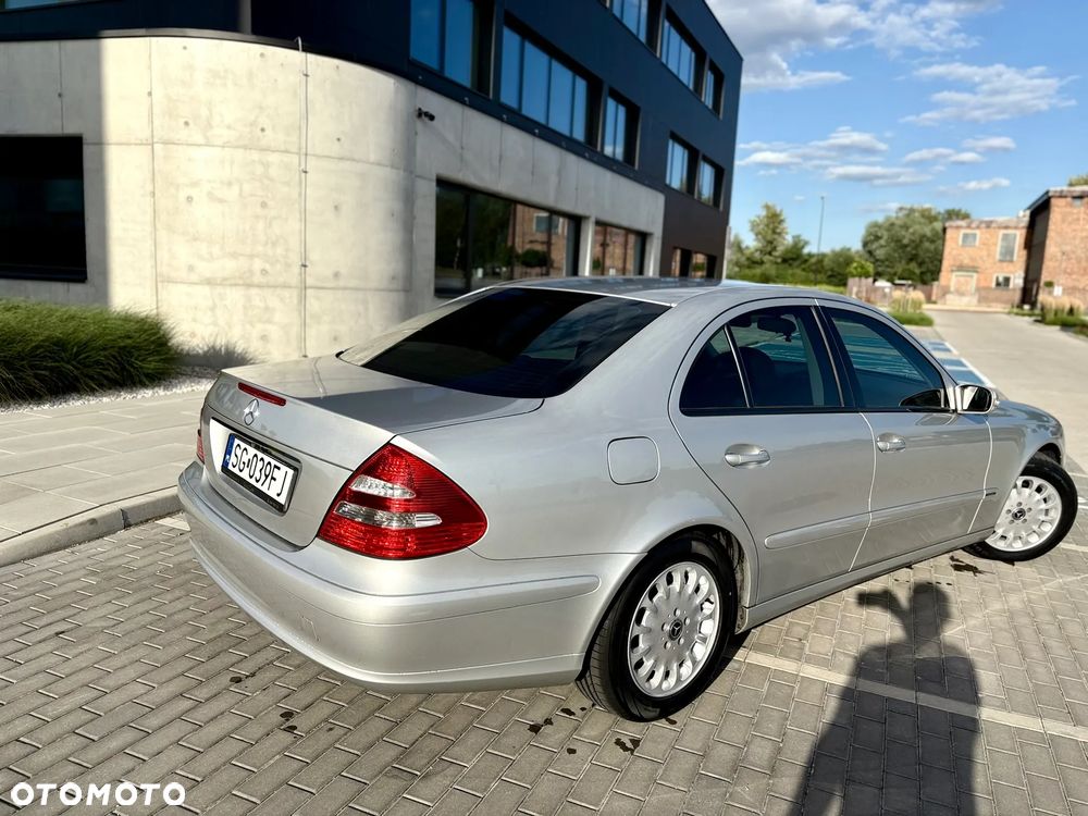 Mercedes-Benz Klasa E 200 CDI Classic DPF - 14