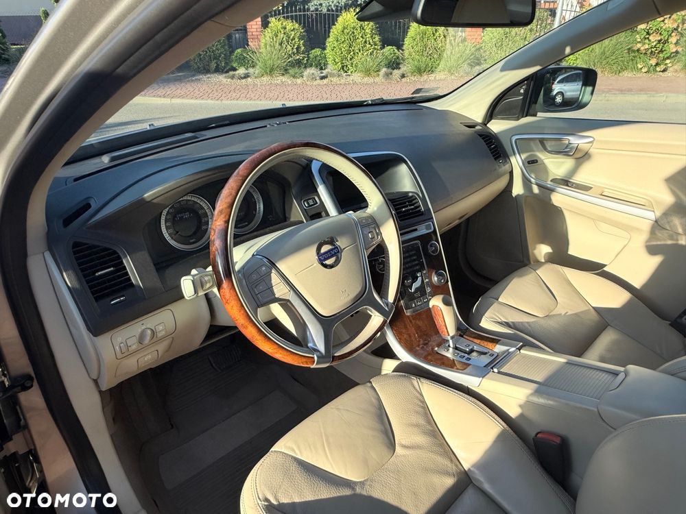 Volvo XC 60 - 13