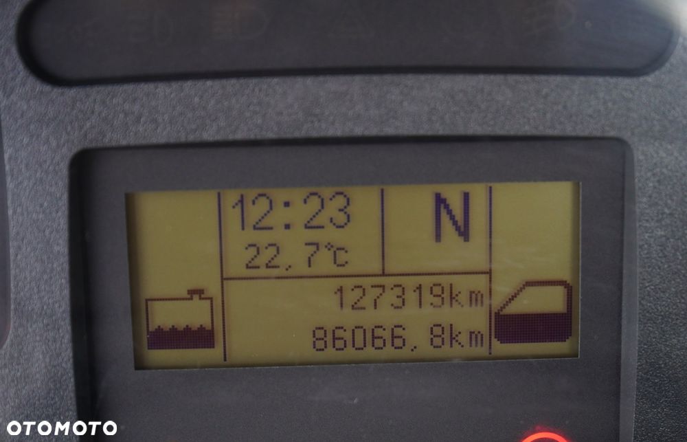 Iveco / EUROCARGO / 180-320 / E 6 / WYWROTKA / ŁAD. 10 550 KG - 12