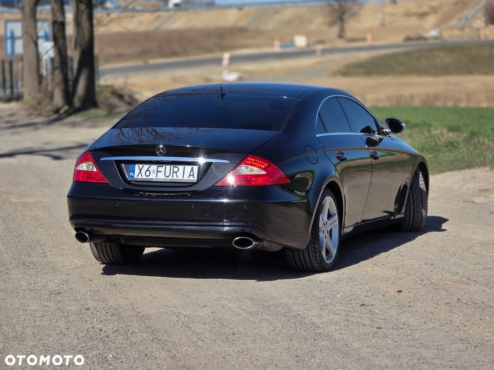 Mercedes-Benz CLS - 11