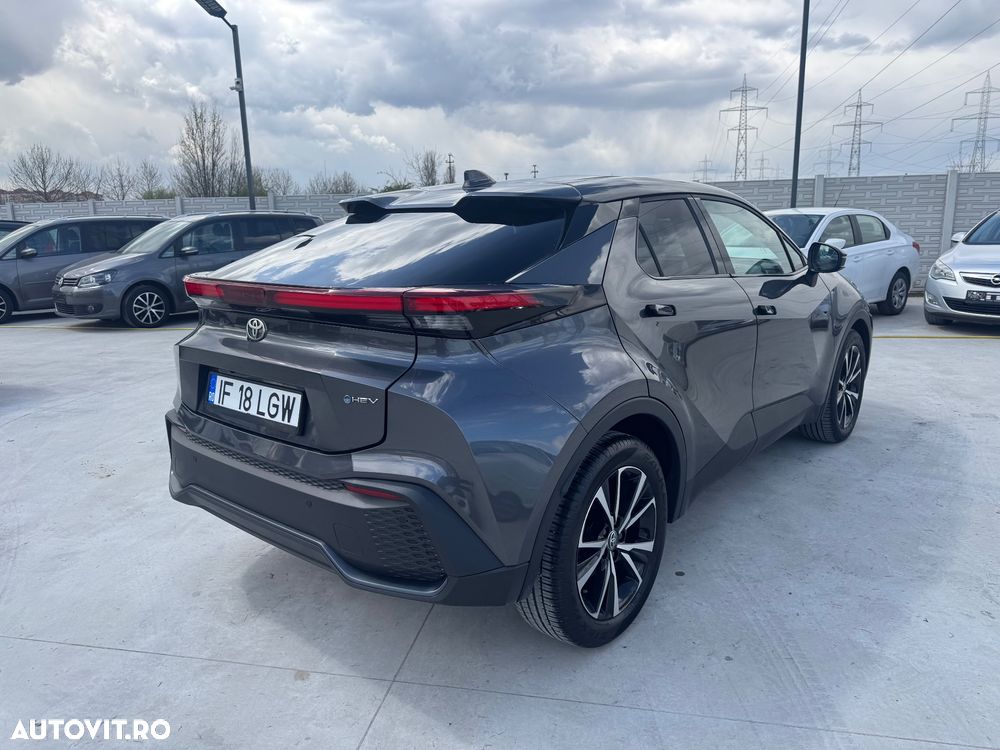 Toyota C-HR - 9