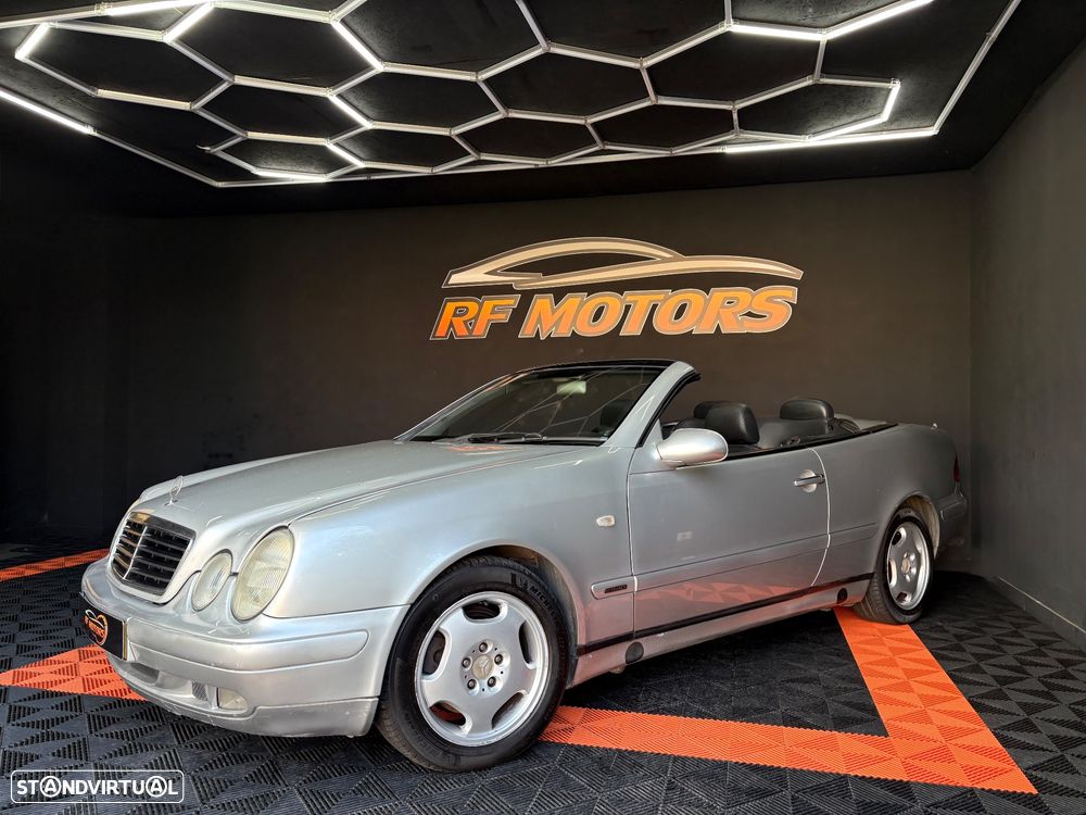 Mercedes-Benz CLK 230 - 18