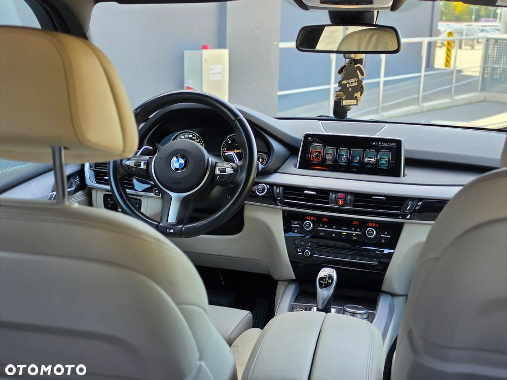 BMW X5 - 19
