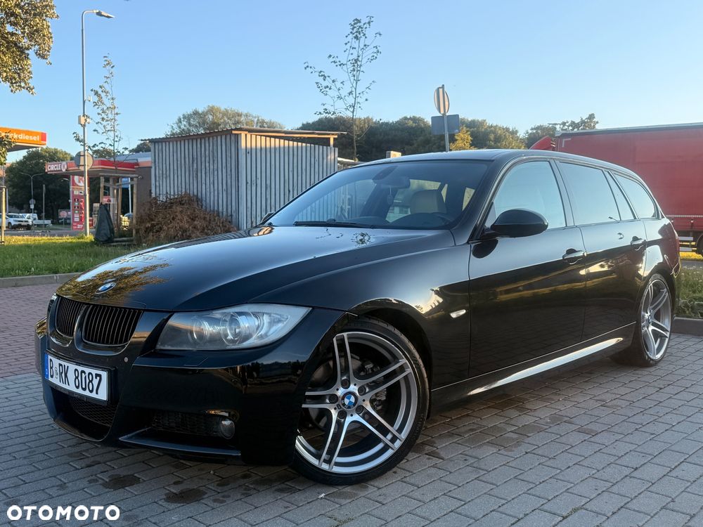 BMW Seria 3 320i - 2