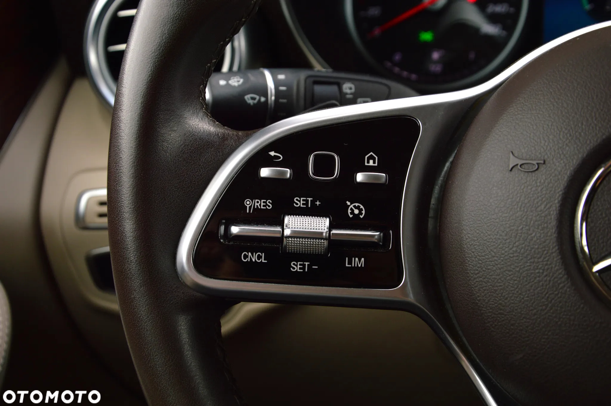 Mercedes-Benz GLC 200 d 4-Matic - 22