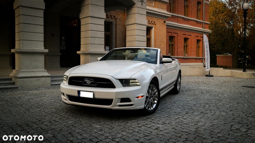Ford Mustang 3.7 V6 Premium - 10