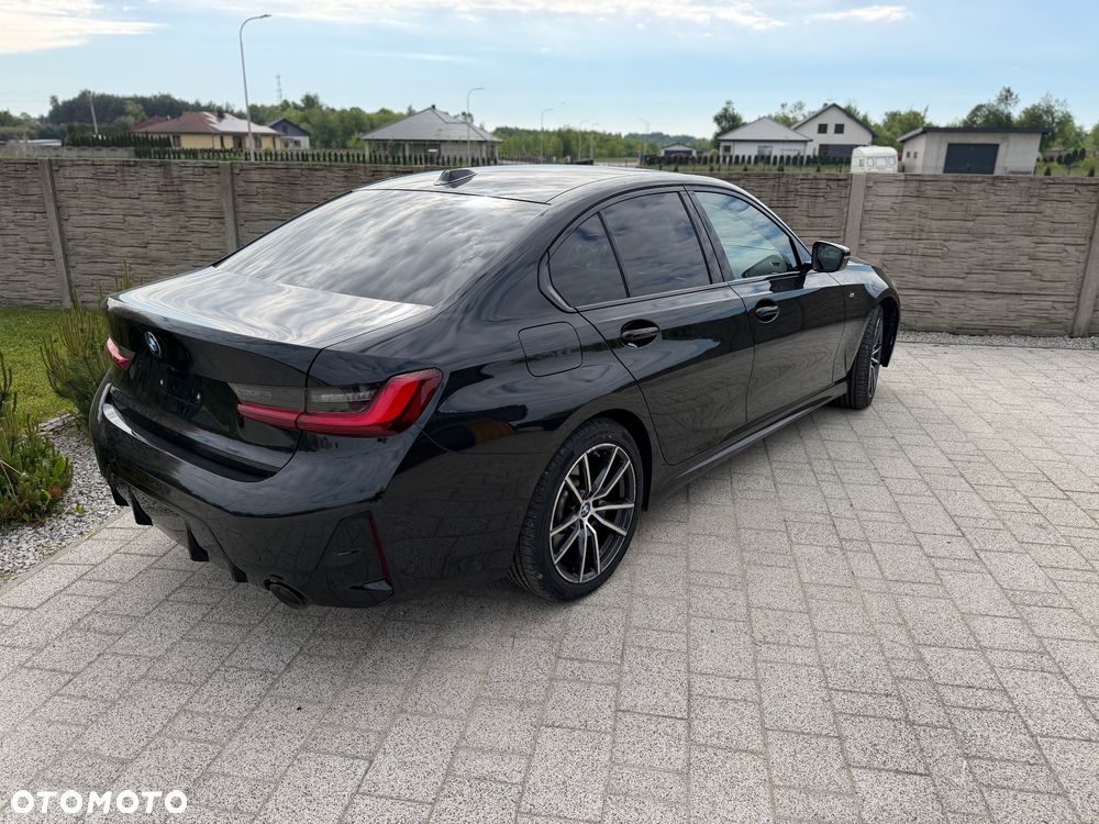 BMW Seria 3 330i xDrive M Sport - 6