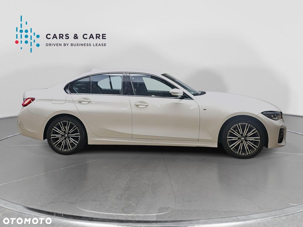 BMW Seria 3 320i xDrive M Sport sport - 26