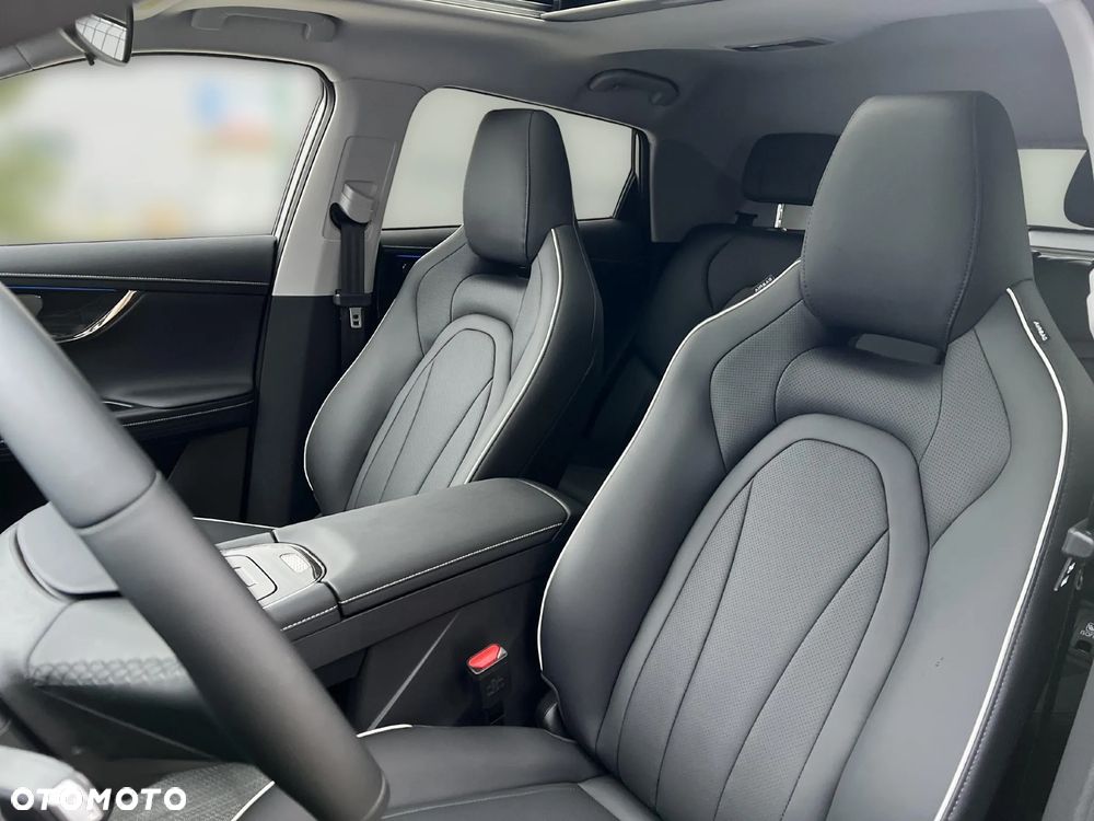 Omoda 5 1.5 T-GDI Hybrid Premium DHT - 12