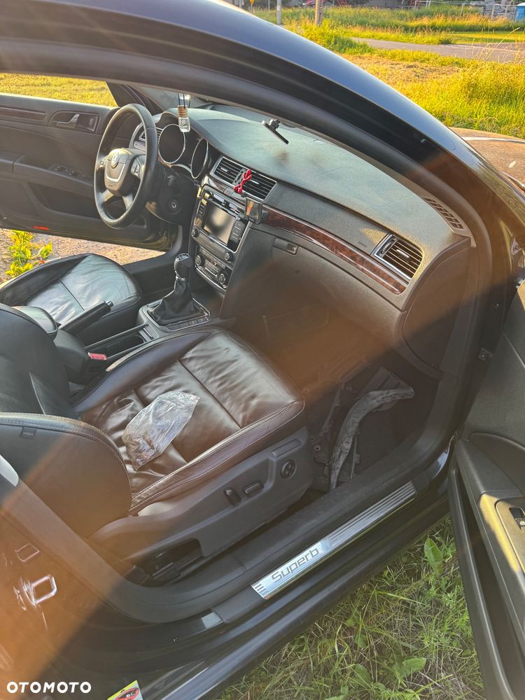 Skoda Superb 2.0 TDI Elegance - 17