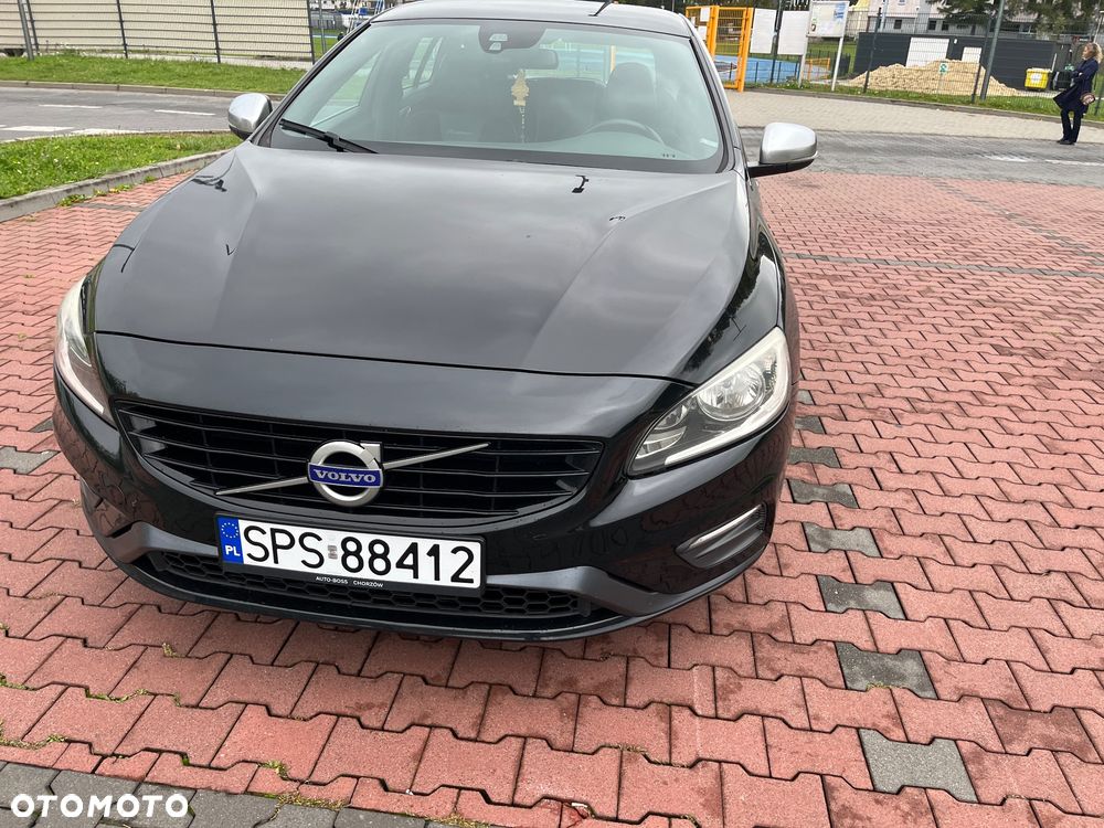 Volvo V60 D3 R-Design - 30