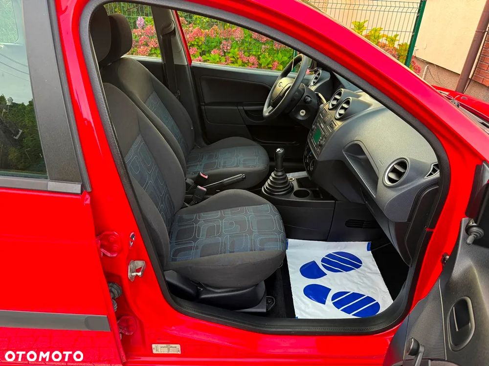 Ford Fiesta 1.3 Style - 24