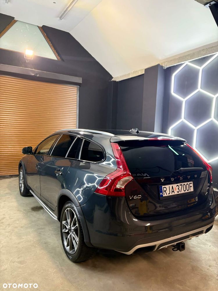 Volvo V60 - 4