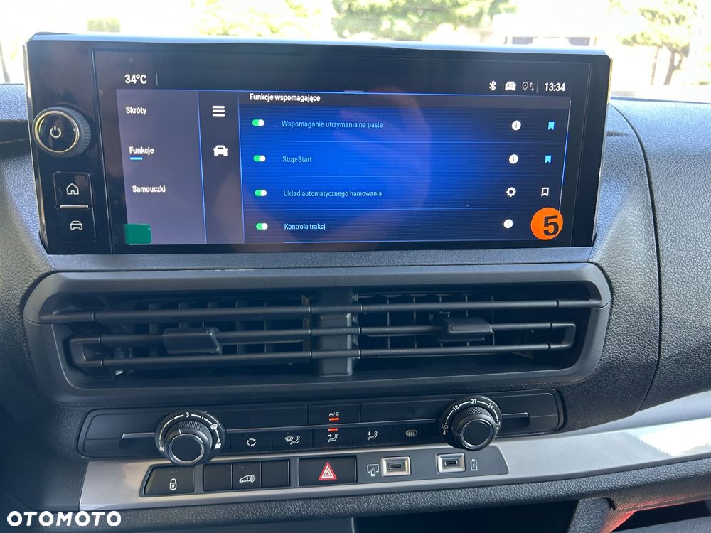 Opel Vivaro - 25