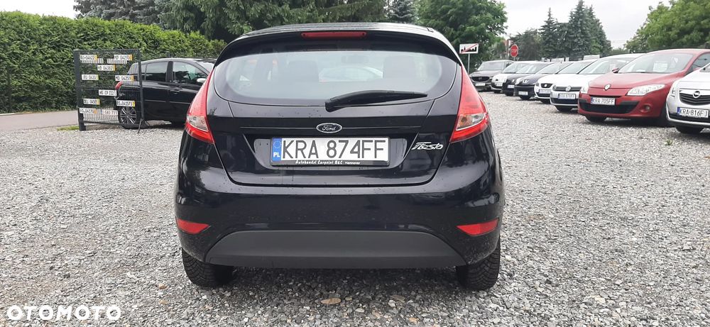 Ford Fiesta - 18