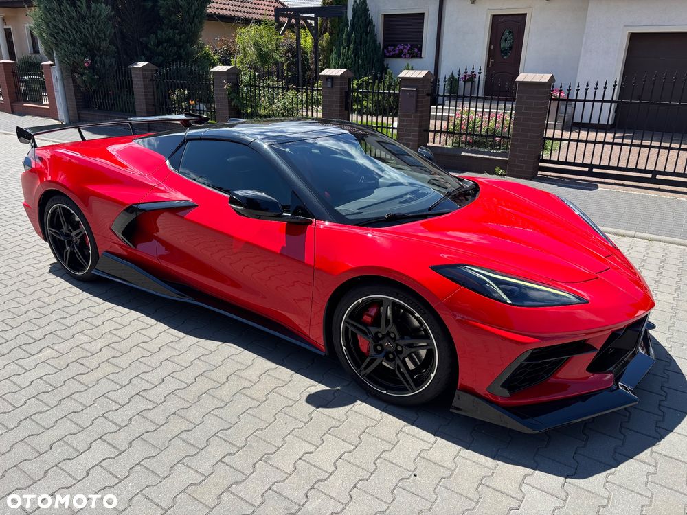 Chevrolet Corvette - 17