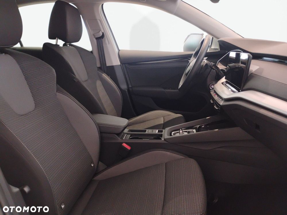 Skoda Octavia 1.5 TSI mHEV Selection DSG - 17
