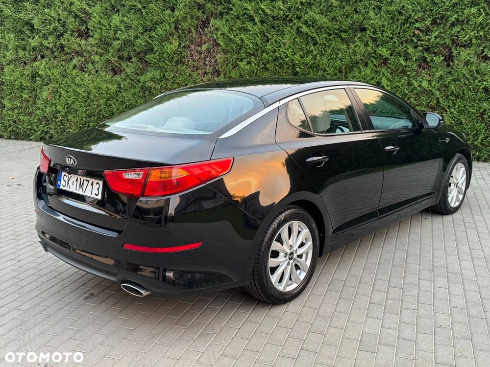 Kia Optima - 7