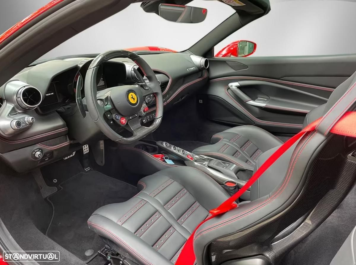 Ferrari F8 Tributo Spider - 9