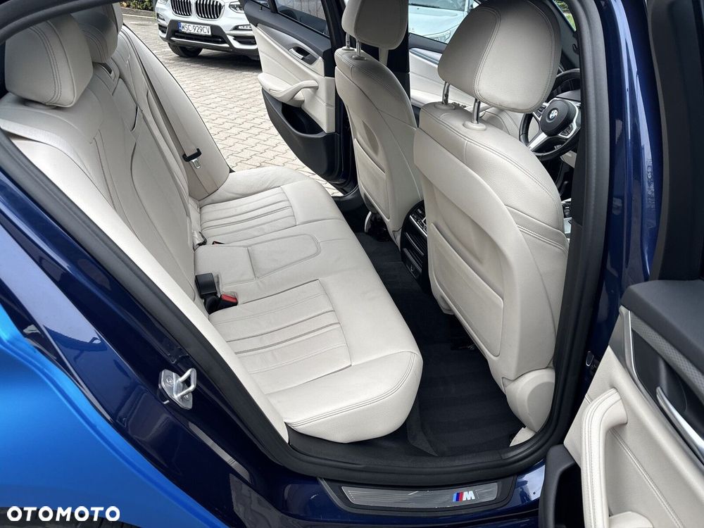 BMW Seria 5 - 21