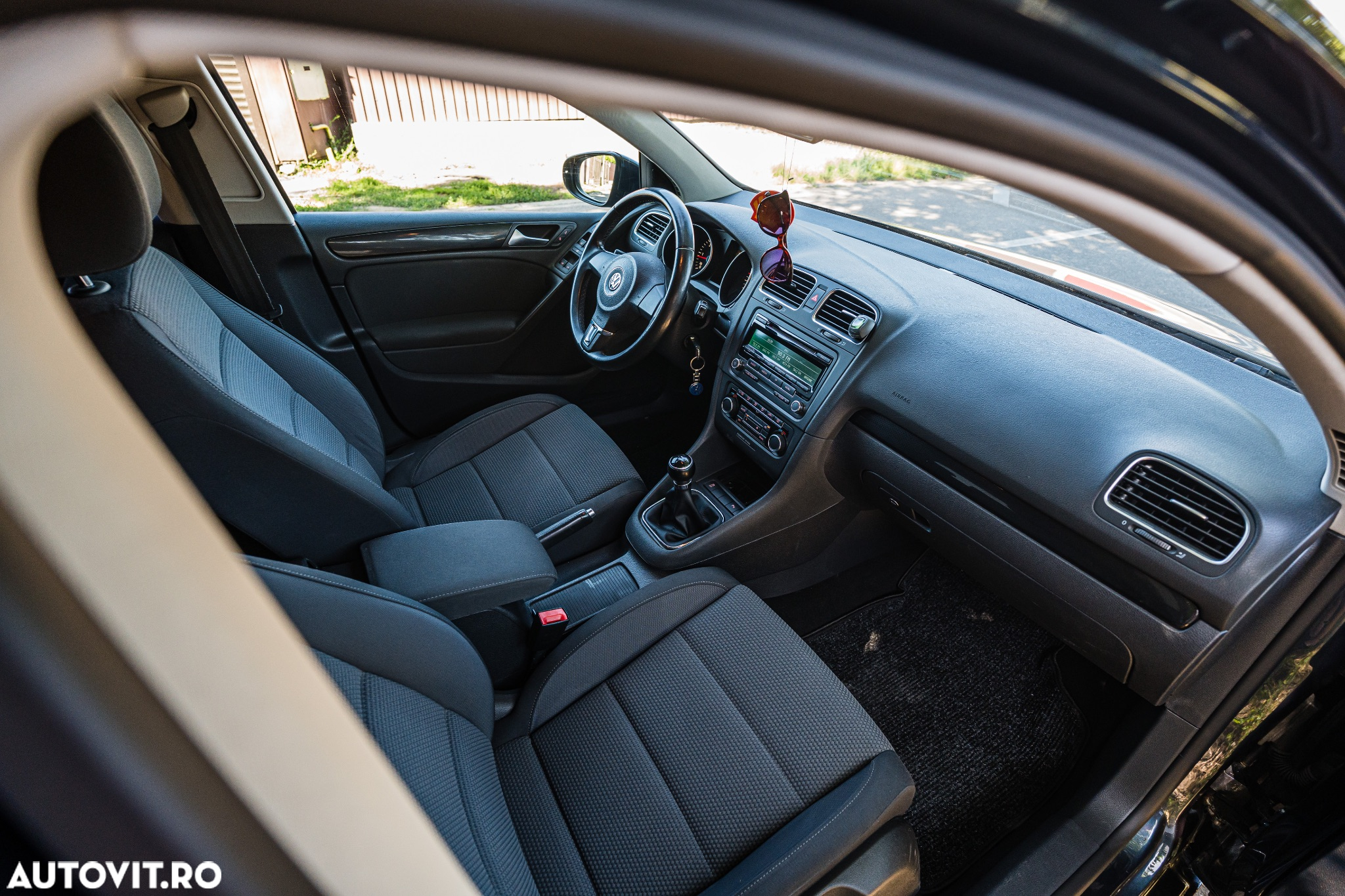 Volkswagen Golf 1.6 TDI BlueMotion Technology Comfortline - 22