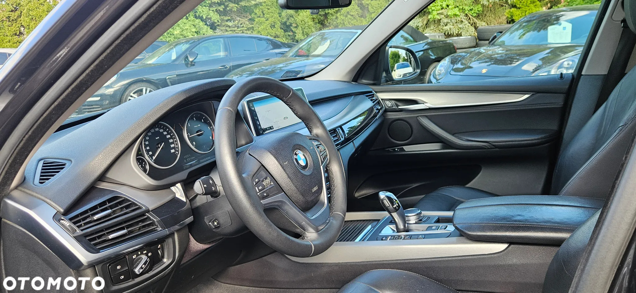 BMW X5 xDrive25d - 28