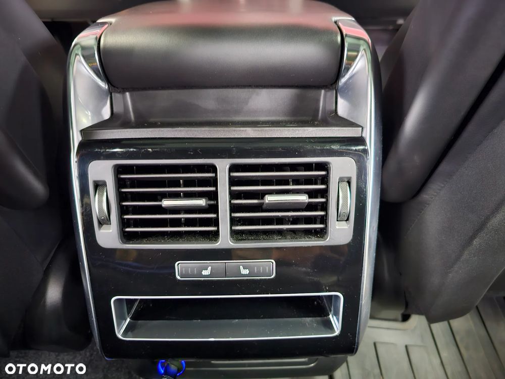 Land Rover Range Rover Sport S 3.0 SD V6 HSE - 11