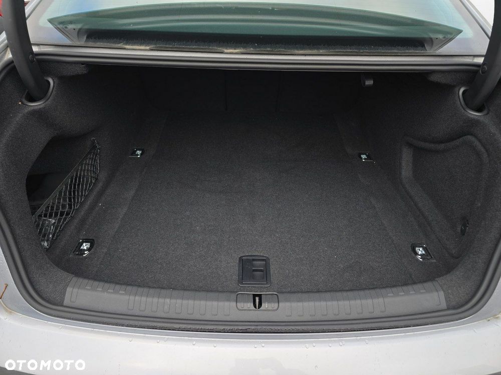 Audi A6 Limousine 50 TDI quattro tiptronic - 15