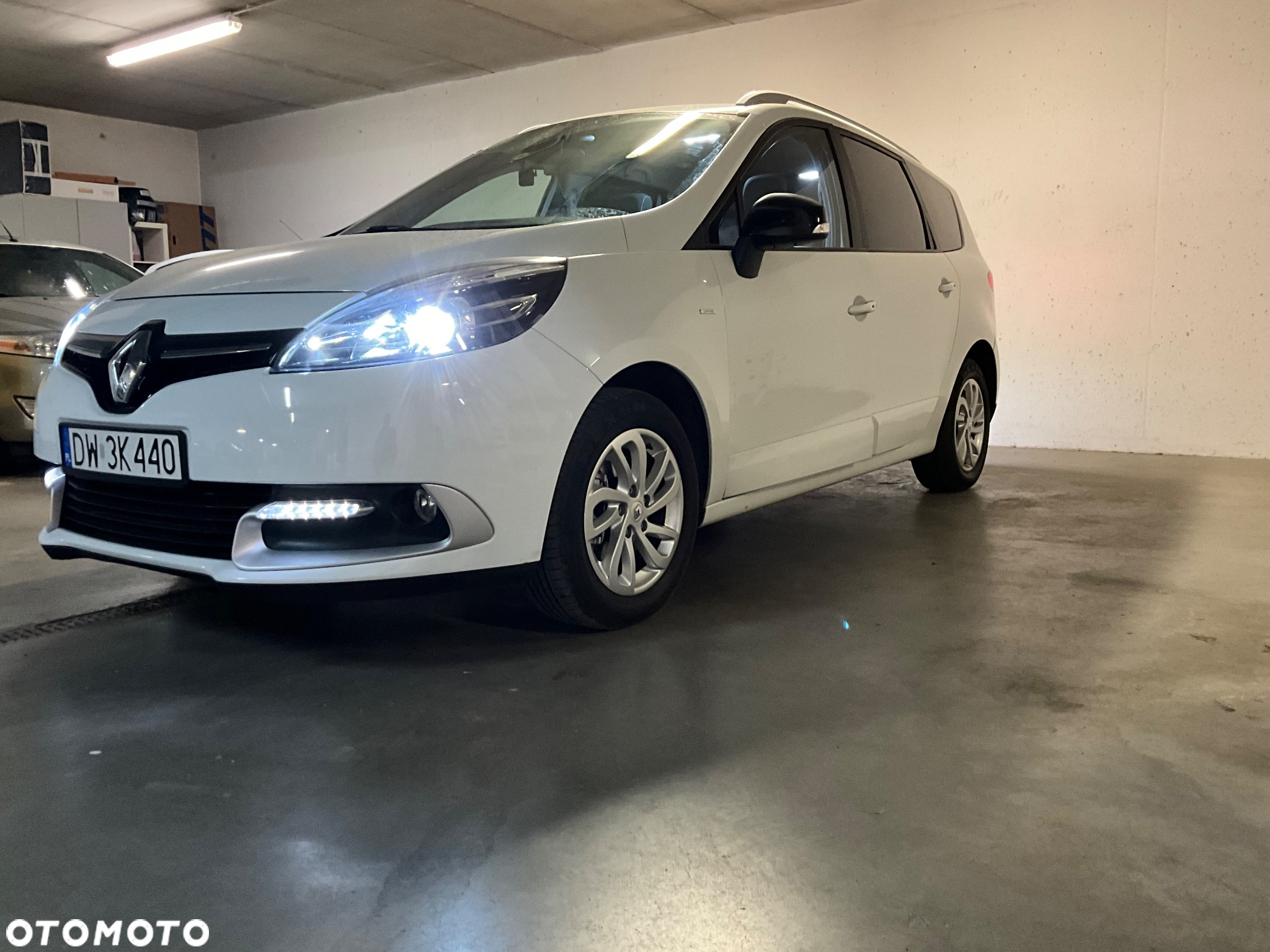 Renault Scenic 1.5 dCi Limited - 31