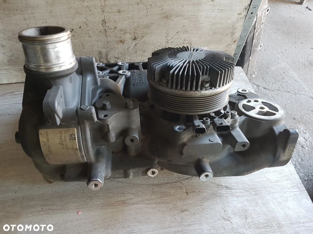 POMPA WODY PLUS OBUDOWA DAF XF 106 , CF EURO 6 LIFT 480 , 530 KM - 1