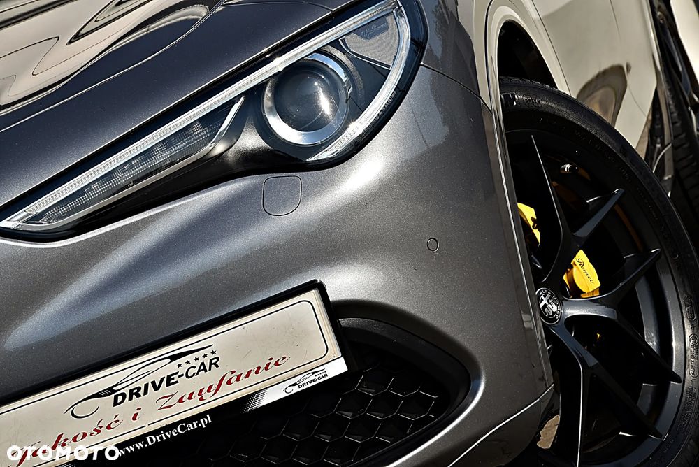 Alfa Romeo Stelvio 2.0 Turbo Veloce Q4 - 8
