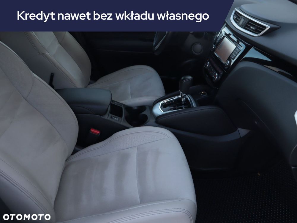 Nissan Qashqai - 11