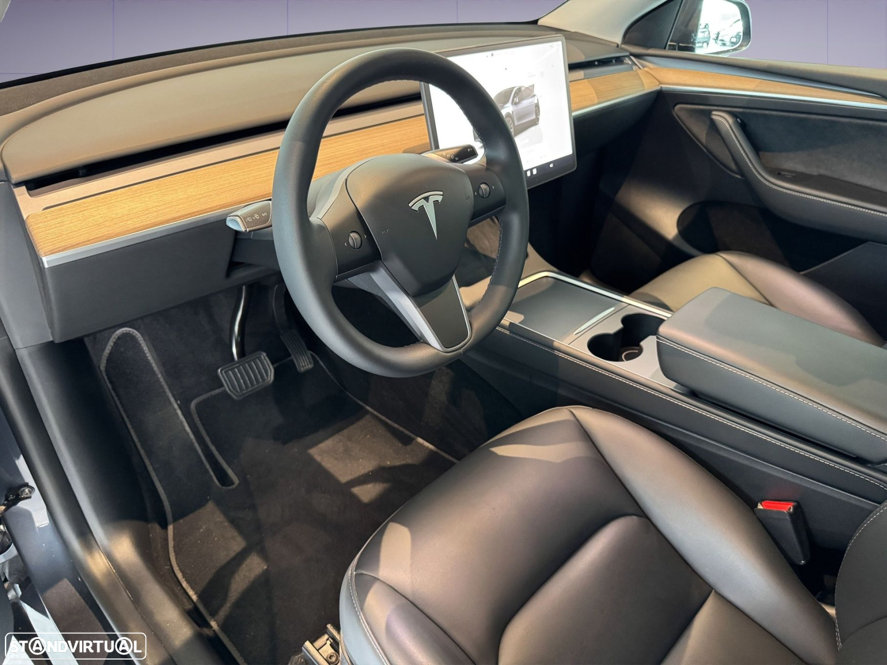 Tesla Model Y Long Range Dual Motor AWD - 5