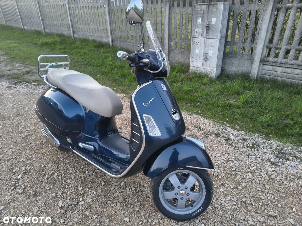 Piaggio Vespa - 13
