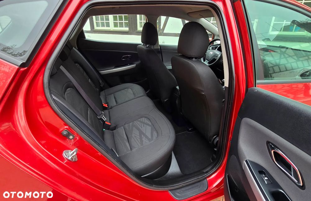 Kia Ceed 1.4 S - 17